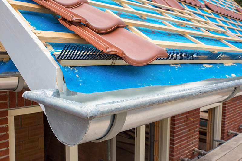 Quels sont les avantages d'installer des fenêtres de toit ? Dourdan